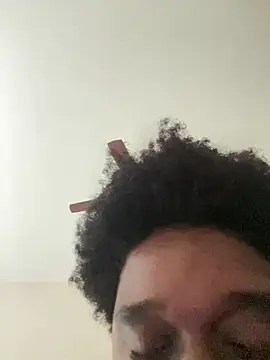 Deshay30 online show from April 5, 2026, 11:24 pm