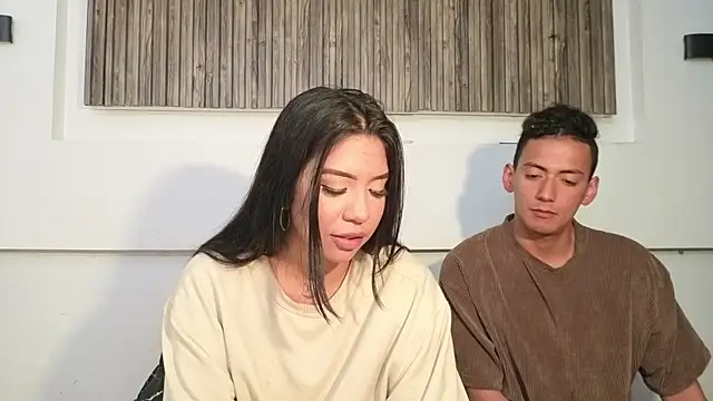 aron and paula online show from November 10, 2025, 3:27 am