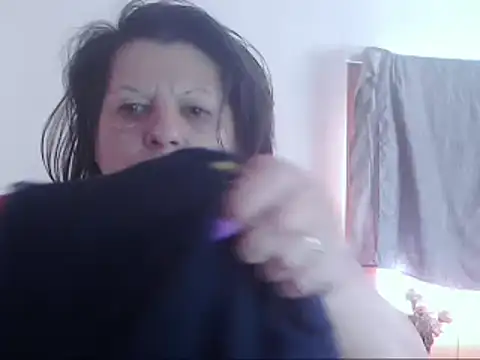 Snapshot of ExtasyMature chatting on February 26, 2025, 12:36 pm ExtasyMature online show from February 26, 2025, 12:36 pm