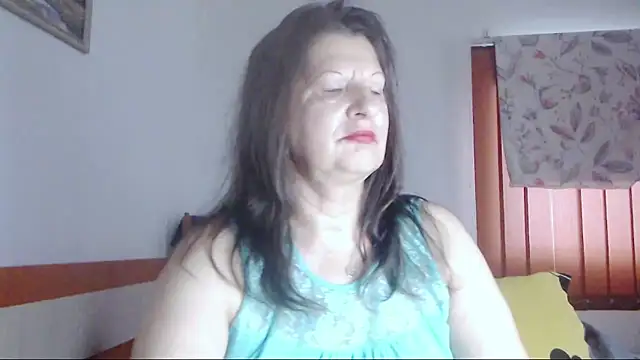 Snapshot of ExtasyMature chatting on September 17, 2025, 6:04 am ExtasyMature online show from September 17, 2025, 6:04 am