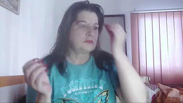 Snapshot of ExtasyMature chatting on October 19, 2025, 6:58 am ExtasyMature online show from October 19, 2025, 6:58 am