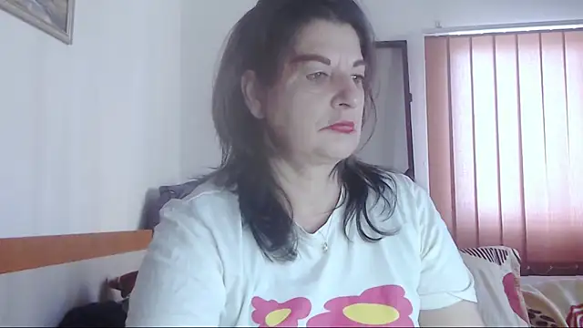 Snapshot of ExtasyMature chatting on October 21, 2025, 8:04 am ExtasyMature online show from October 21, 2025, 8:04 am