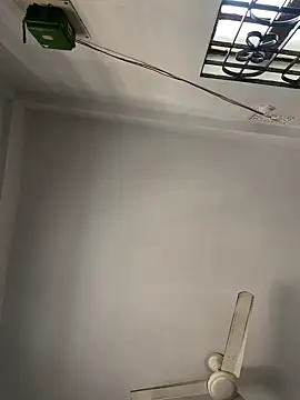 Snapshot of everlustman_ chatting on February 18, 2025, 7:32 am everlustman online show from February 18, 2025, 7:32 am