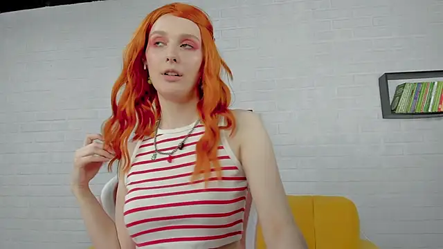 Snapshot of KristinMoore chatting on February 26, 2025, 11:20 am KristinMoore online show from February 26, 2025, 11:20 am