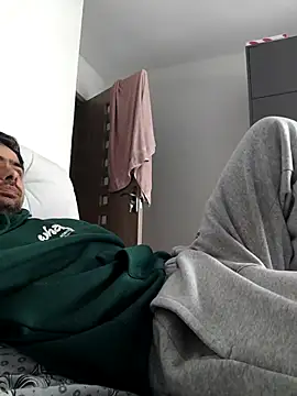 andreiiiii2025 online show from April 22, 2026, 11:12 am