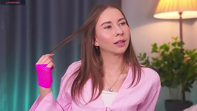 CuteJane  online show from December 5, 2025, 7:39 am