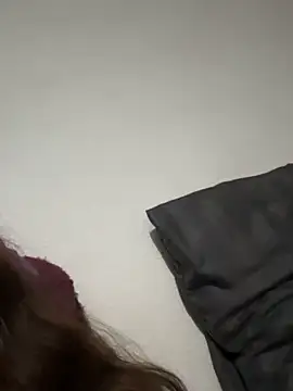 Snapshot of lola__med chatting on February 26, 2025, 9:16 pm lola med online show from February 26, 2025, 9:16 pm