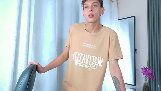 Noahoconor online show from October 23, 2025, 8:40 pm