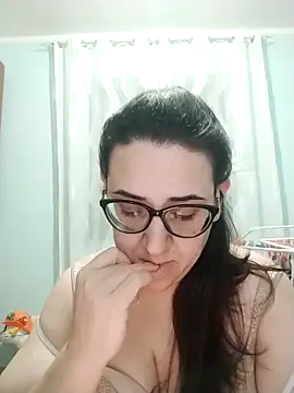 Dolcecurvy online show from February 10, 2026, 6:45 pm