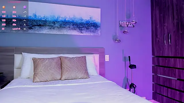 Ashly hills online show from June 6, 2026, 7:51 pm