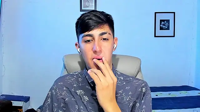 babymaik online show from December 15, 2025, 6:17 am