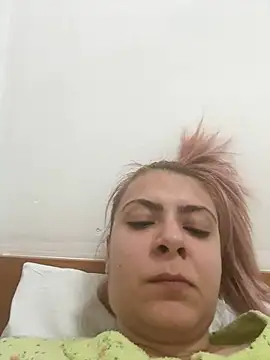 KittieHallo online show from February 25, 2025, 6:53 pm