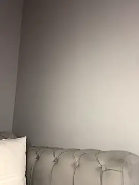 laraaaaaa online show from November 13, 2025, 9:25 pm