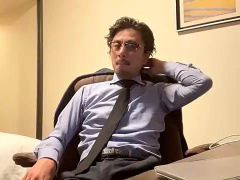 masato1115aa online show from December 16, 2025, 11:37 am