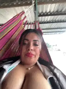 Snapshot of _SARA_69 chatting on March 3, 2026, 12:44 pm SARA 69 online show from March 3, 2026, 12:44 pm