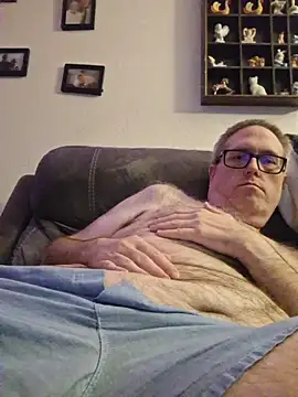 Smallone327 online show from March 16, 2026, 6:17 am