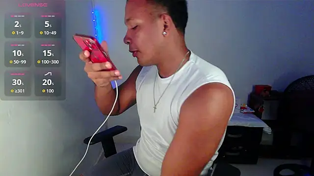 Gooss cum online show from November 19, 2025, 2:33 am