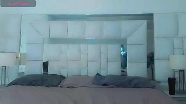 jymena xxx online show from January 13, 2026, 7:19 pm