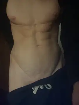 Snapshot of cazzone912025 chatting on October 24, 2025, 3:14 am cazzone912025 online show from October 24, 2025, 3:14 am