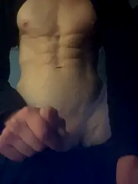 Snapshot of cazzone912025 chatting on December 2, 2025, 5:57 am cazzone912025 online show from December 2, 2025, 5:57 am