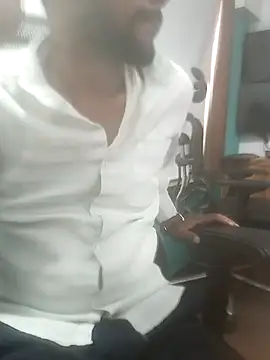 khushi9232 online show from February 20, 2025, 10:05 am