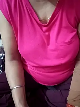 Shivani 7777 online show from September 19, 2025, 7:25 pm