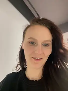 NatalyRose  online show from November 14, 2025, 4:38 pm