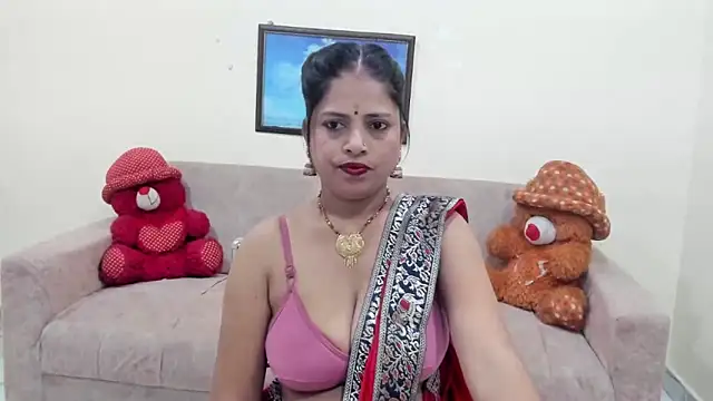 Snapshot of leahgotiii chatting on September 12, 2025, 3:39 am leahgotiii online show from September 12, 2025, 3:39 am