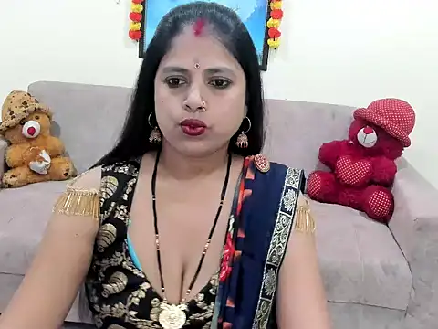 Snapshot of leahgotiii chatting on October 23, 2025, 3:17 am leahgotiii online show from October 23, 2025, 3:17 am