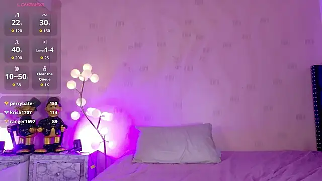 innocenthazel online show from March 16, 2026, 1:00 am