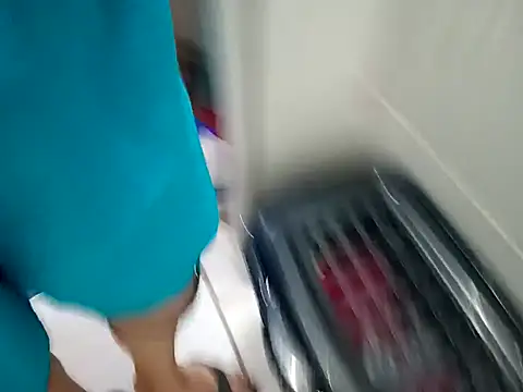 magrinhogostoso696 online show from October 27, 2025, 1:42 am