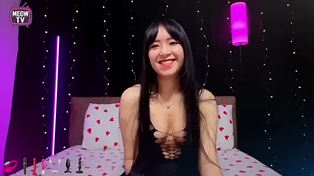 Snapshot of miyakimi0101 chatting on May 6, 2026, 12:41 am miyakimi0101 online show from May 6, 2026, 12:41 am