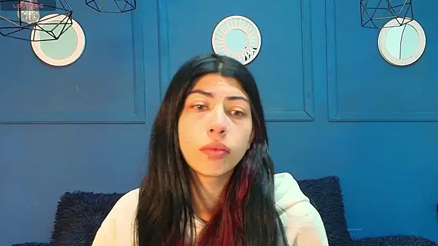 Snapshot of Cassie_bloom chatting on October 23, 2025, 9:02 pm Cassie bloom online show from October 23, 2025, 9:02 pm