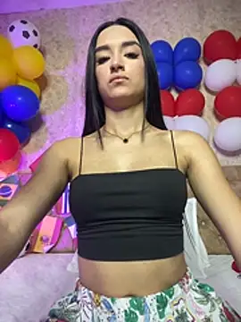 Snapshot of MELODYY_SWEET chatting on July 1, 2026, 1:56 pm MELODYY SWEET online show from July 1, 2026, 1:56 pm