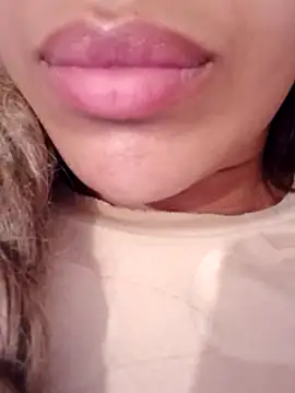 Sexlove1xo online show from February 22, 2025, 3:47 pm