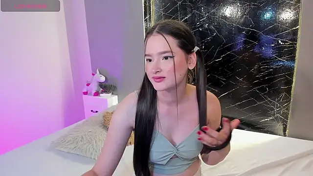 Snapshot of JasmineBella0 chatting on February 25, 2025, 9:02 pm JasmineBella0 online show from February 25, 2025, 9:02 pm