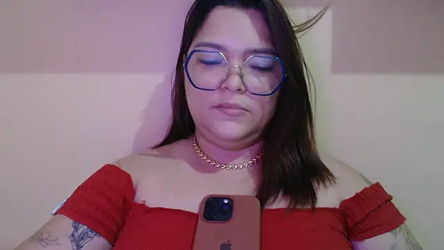 Snapshot of GoddessChaar chatting on December 20, 2025, 9:11 pm GoddessChaar online show from December 20, 2025, 9:11 pm