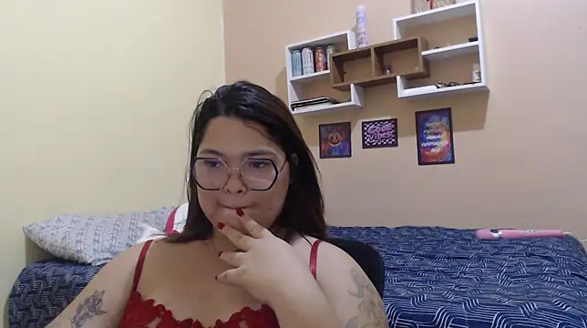 Snapshot of GoddessChaar chatting on January 7, 2026, 11:18 pm GoddessChaar online show from January 7, 2026, 11:18 pm