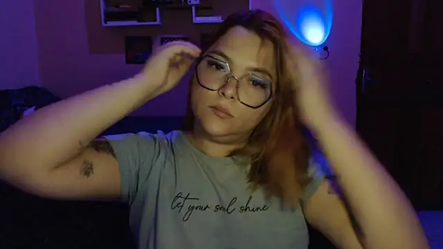 Snapshot of GoddessChaar chatting on February 3, 2026, 10:26 pm GoddessChaar online show from February 3, 2026, 10:26 pm