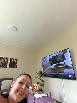 latinaesp online show from June 3, 2026, 11:13 am
