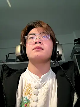 Anson0722 online show from November 21, 2025, 7:51 am