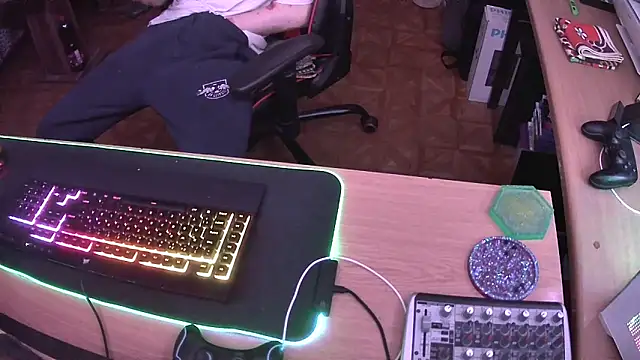 DerGeileLoveboy online show from February 24, 2026, 1:58 am