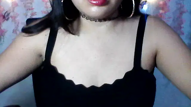 Snapshot of shashel5 chatting on December 1, 2025, 5:12 am shashel5 online show from December 1, 2025, 5:12 am