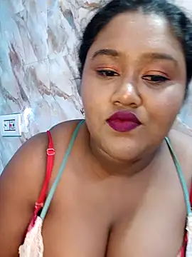 horny diana online show from February 26, 2026, 6:18 pm