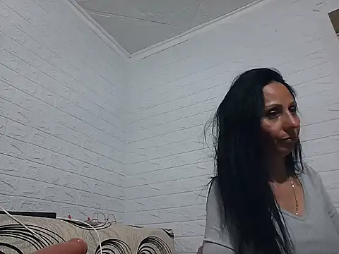 Snapshot of Ramona870 chatting on May 16, 2026, 10:23 am Ramona870 online show from May 16, 2026, 10:23 am