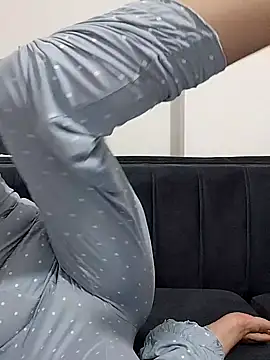 BUSE8821 online show from July 31, 2026, 10:42 pm