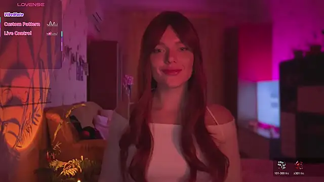 CherryRed Girl online show from February 3, 2026, 8:03 pm