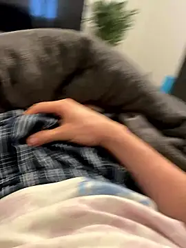 Snapshot of Jojofunnyxx chatting on December 16, 2025, 12:54 pm Jojofunnyxx online show from December 16, 2025, 12:54 pm