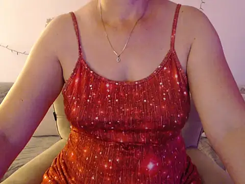 Snapshot of YourfantasyGiuly chatting on June 25, 2026, 6:51 am YourfantasyGiuly online show from June 25, 2026, 6:51 am