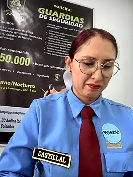 Snapshot of Megan-01- chatting on October 29, 2025, 12:51 pm Megan-01- online show from October 29, 2025, 12:51 pm